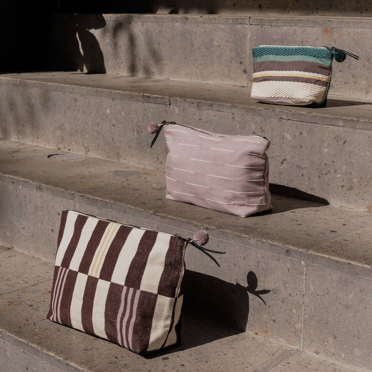 Grande Cristina Pouch