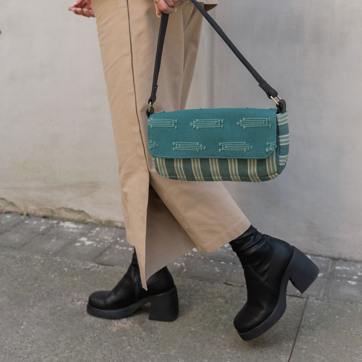 Olivia Shoulder Bag