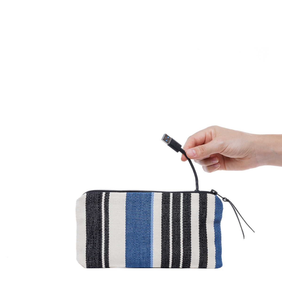 Lamberta Pouch