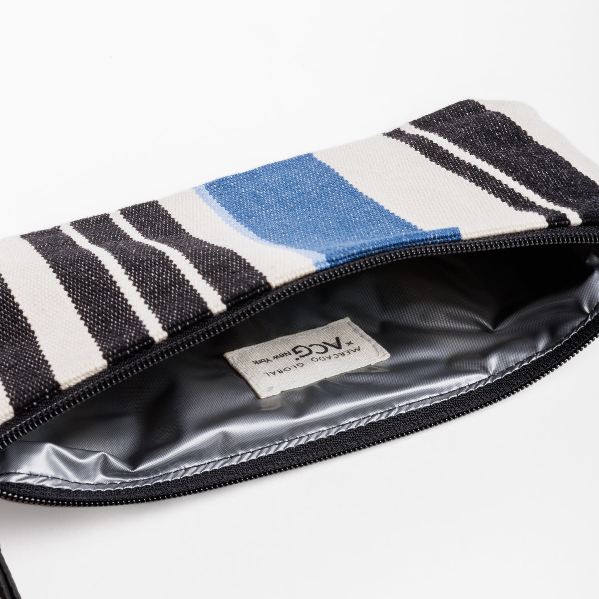 Lamberta Pouch