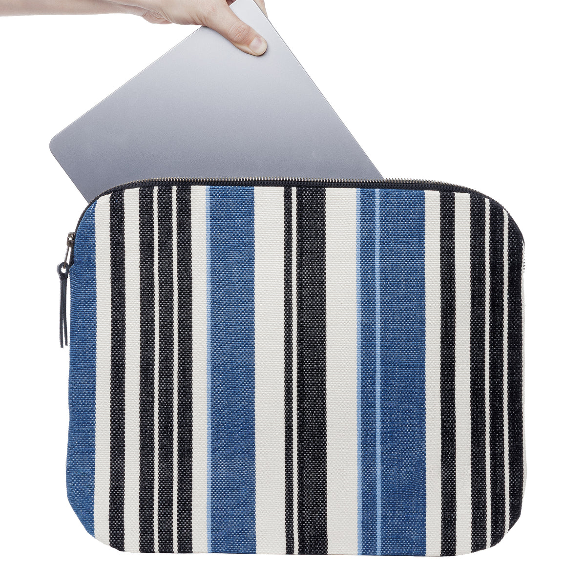 Cesia 16" Laptop Case