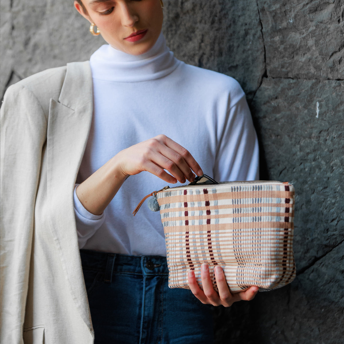 Cristina Pouch