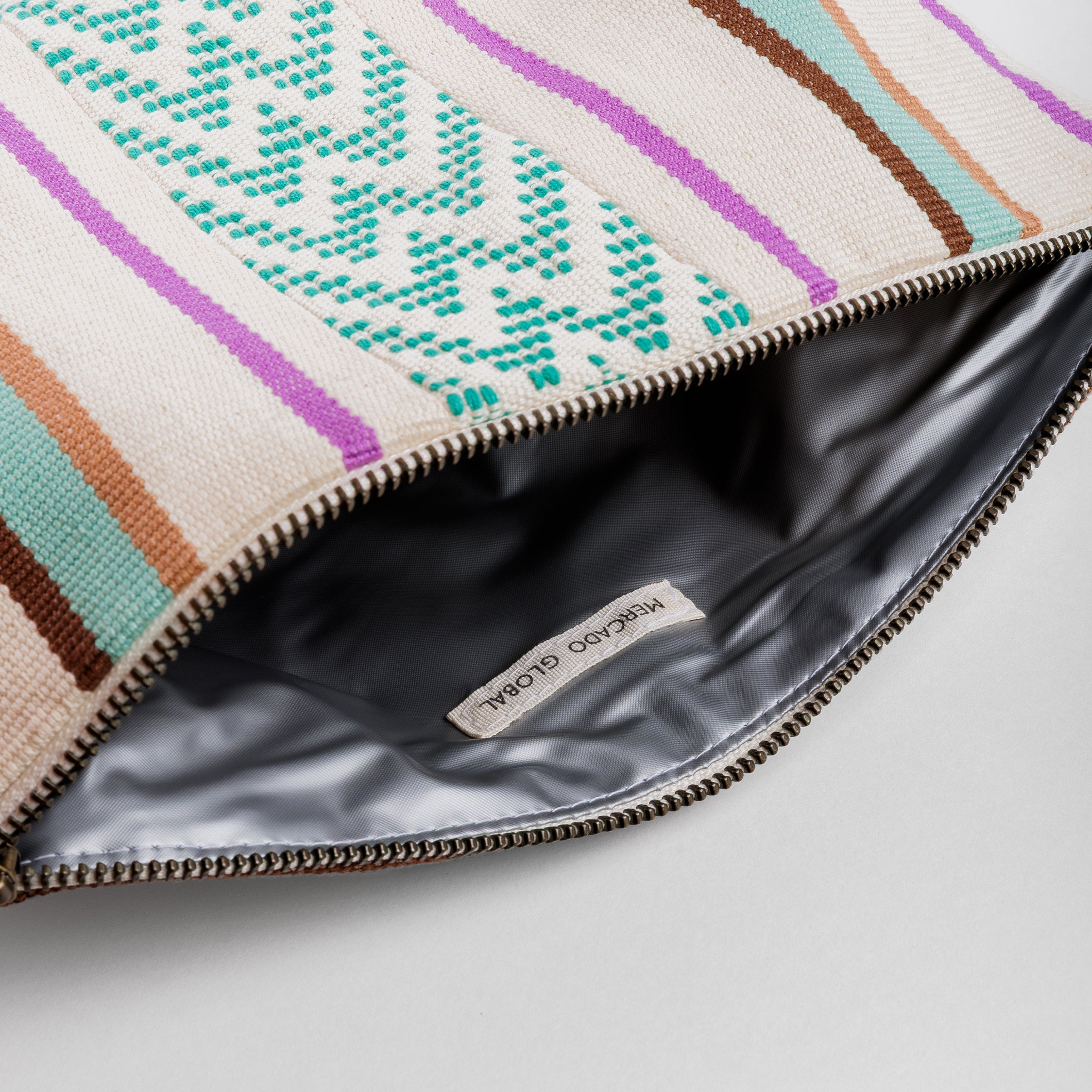 Cristina Pouch