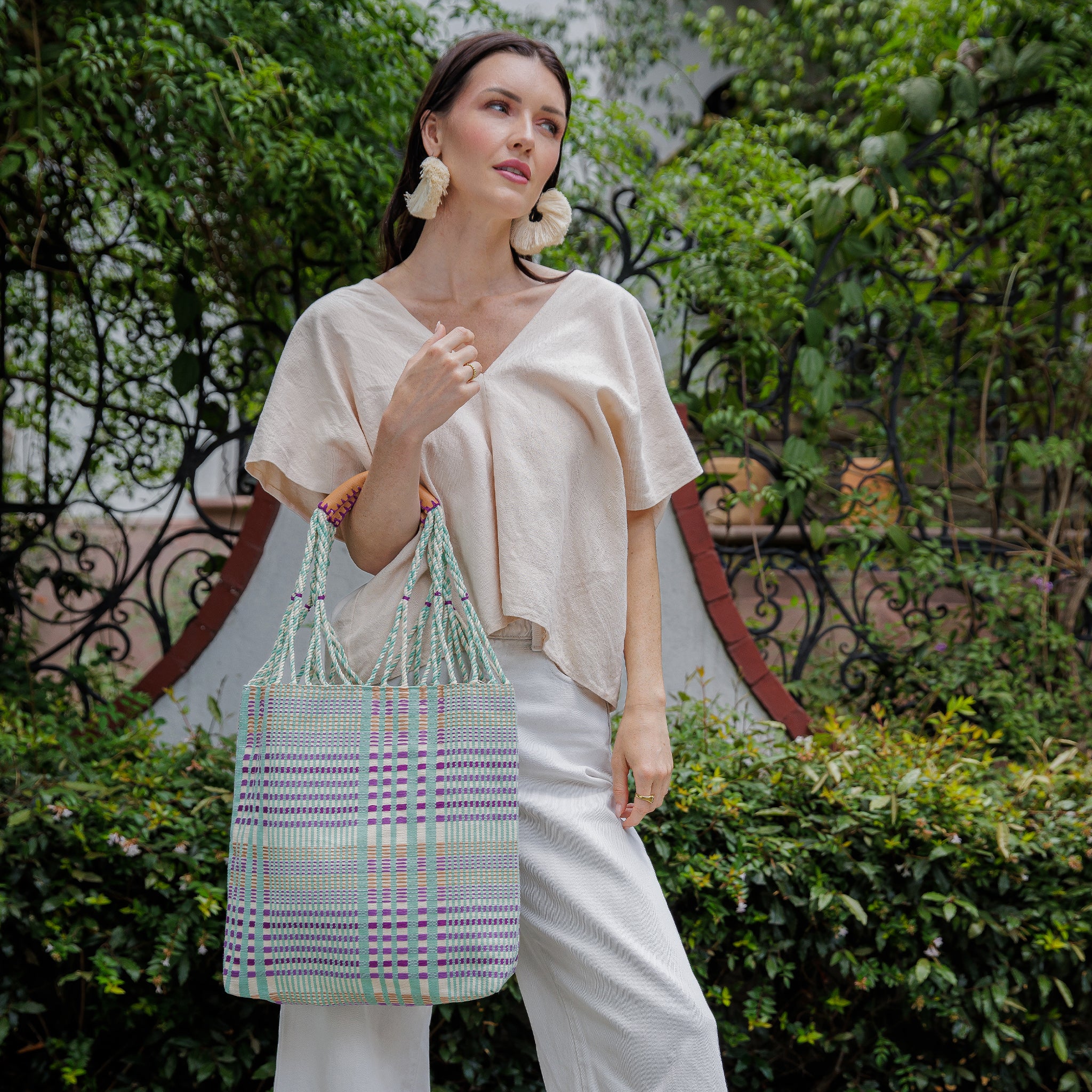 Apolonia Tote