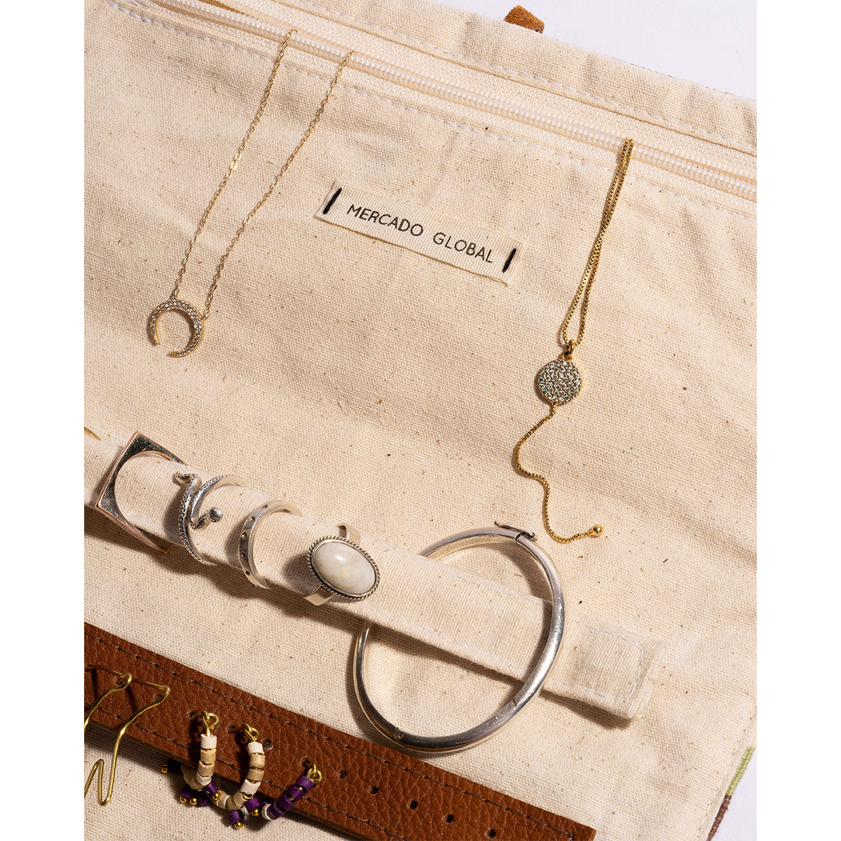 Lilia Jewelry Roll