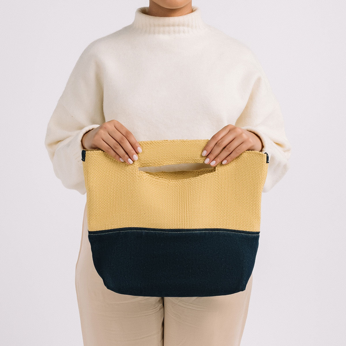 Augustina Tote
