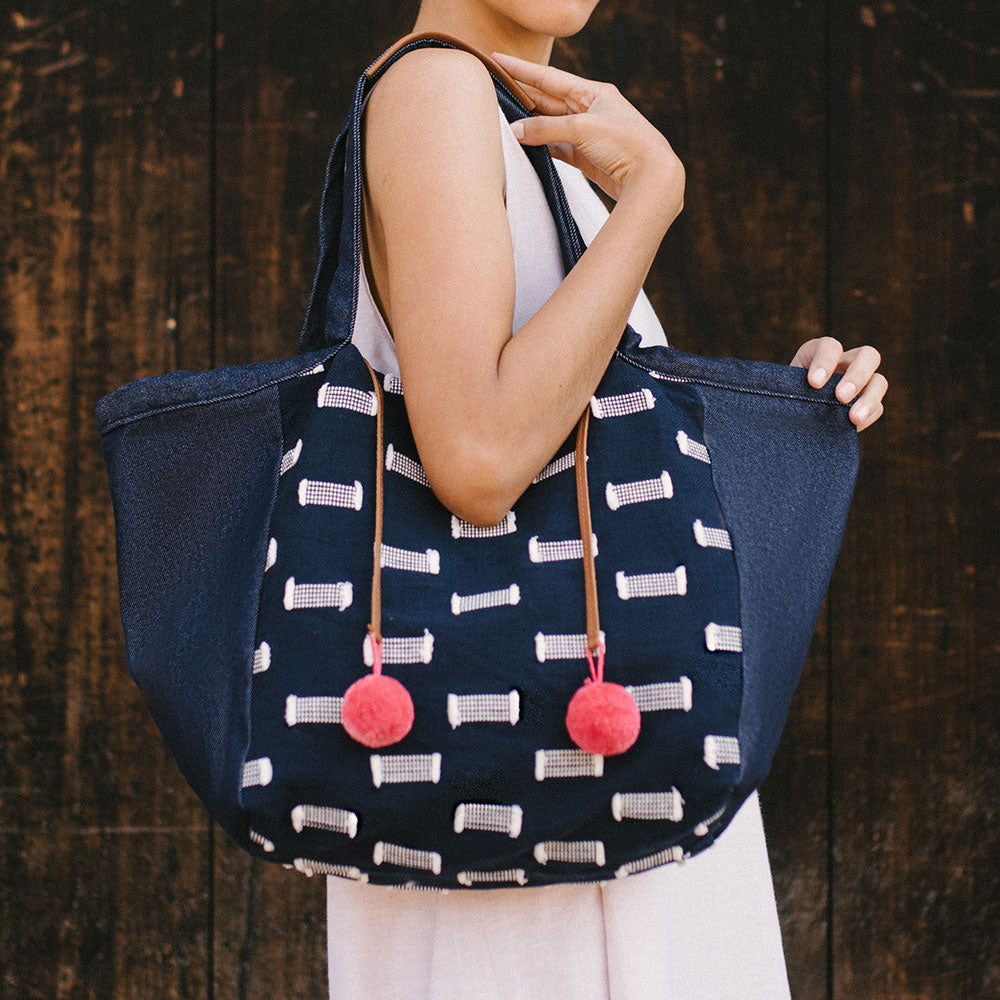 Rosa Midnight Eyelashes Tote Ethical Fashion