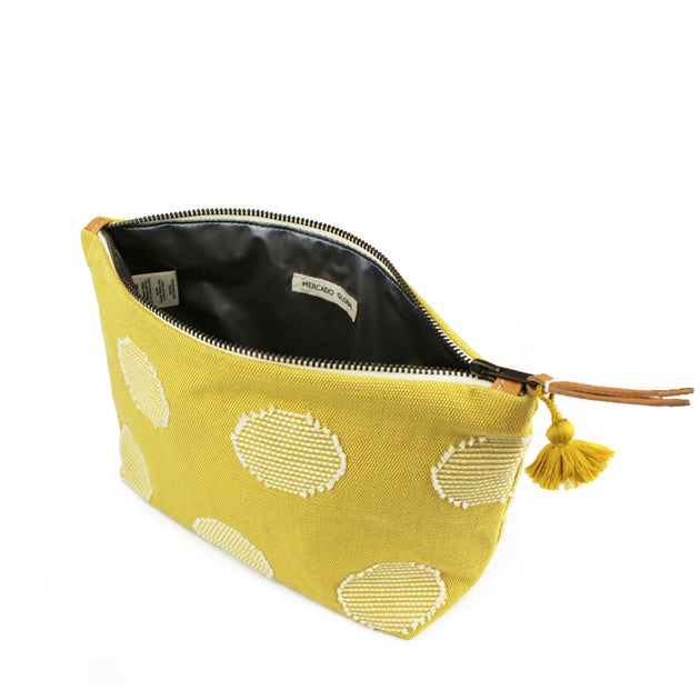 Cristina Pouch