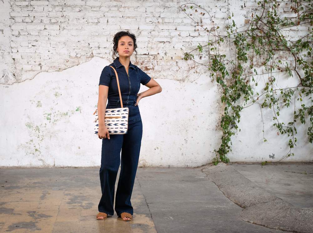 Hand woven Rosario Crossbody - Ethical Shopping at Mercado Global