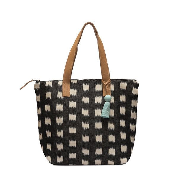 Angela Tote